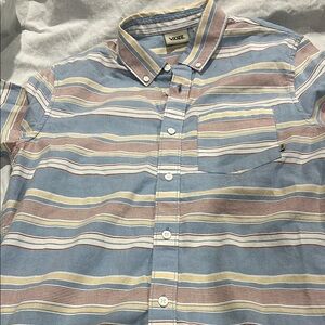Men’s Small Vans Button up shirt